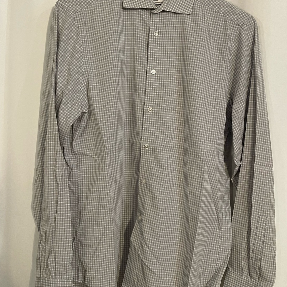 Calvin Klein Button-Up Shirt - Picture 3 of 4